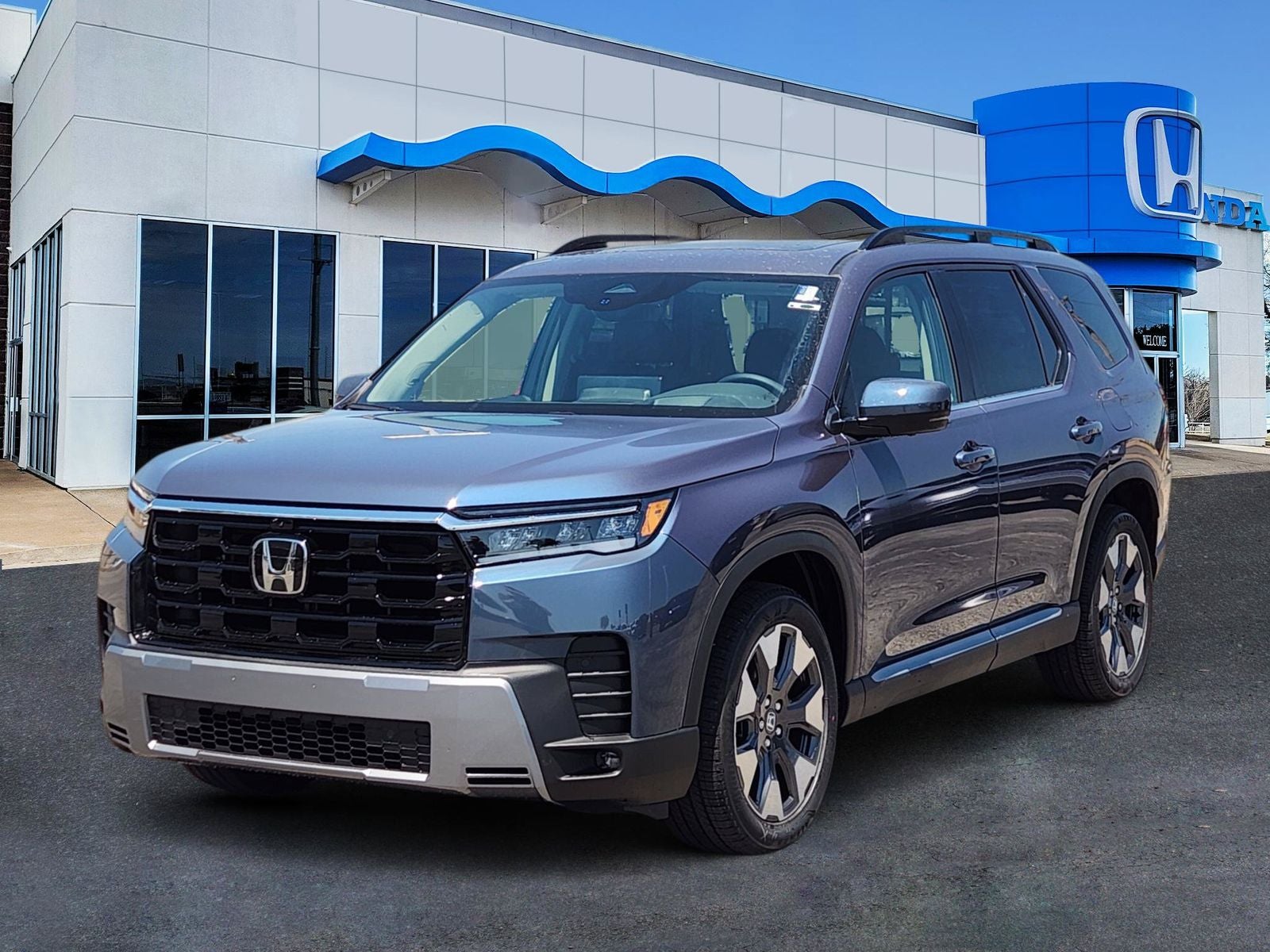 2026 Honda Pilot — side profile view