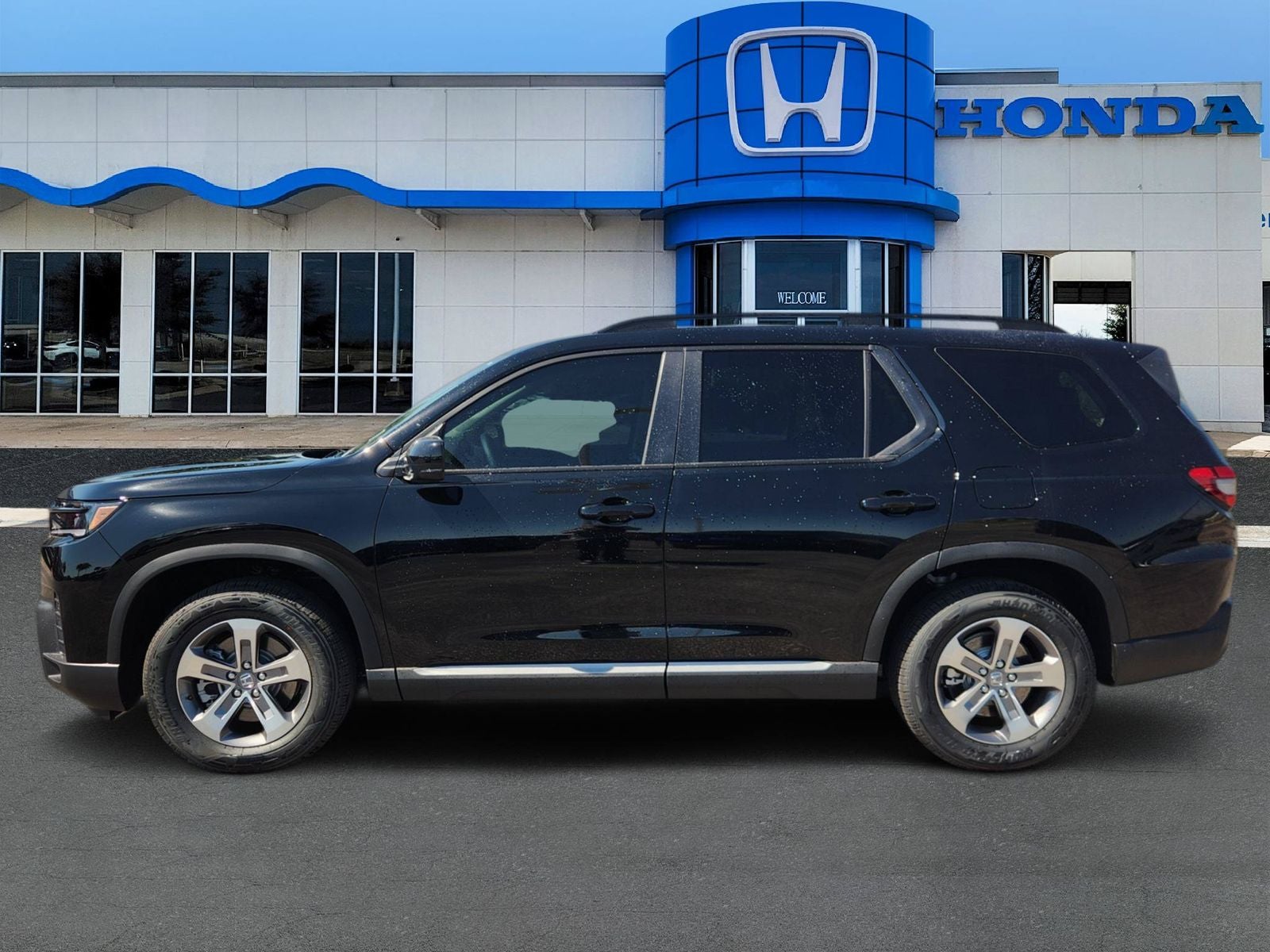 2026 Honda Pilot — rear three-quarter view